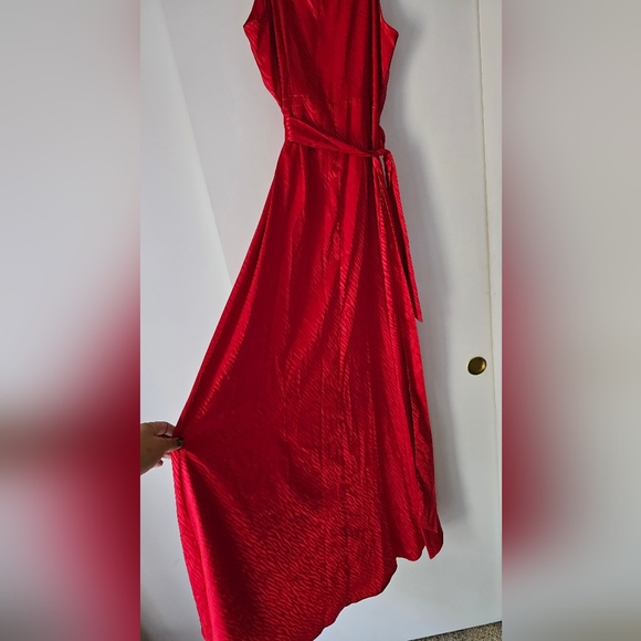 Lulu's Red Long dress - Picture 6 of 7